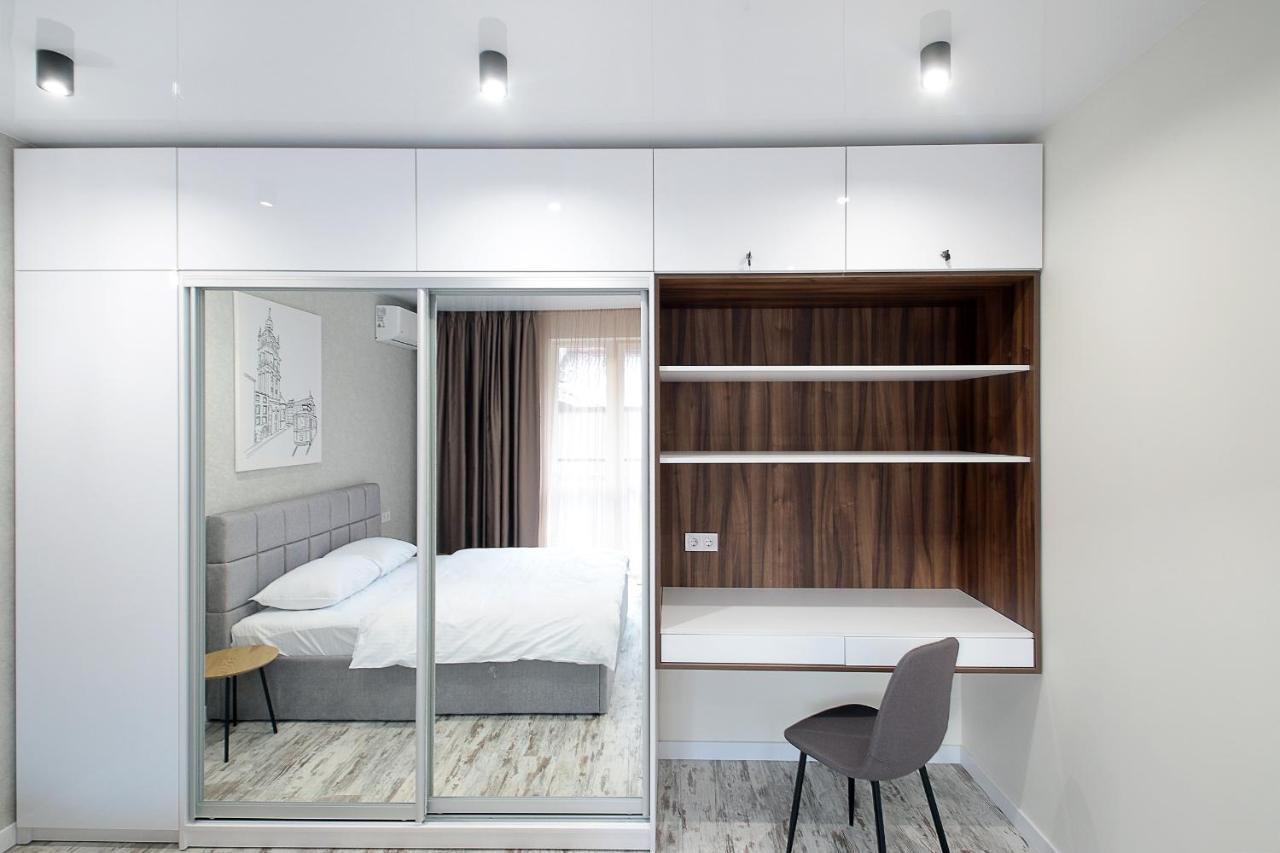 Luxury Nest Lviv Centerアパートメント エクステリア 写真