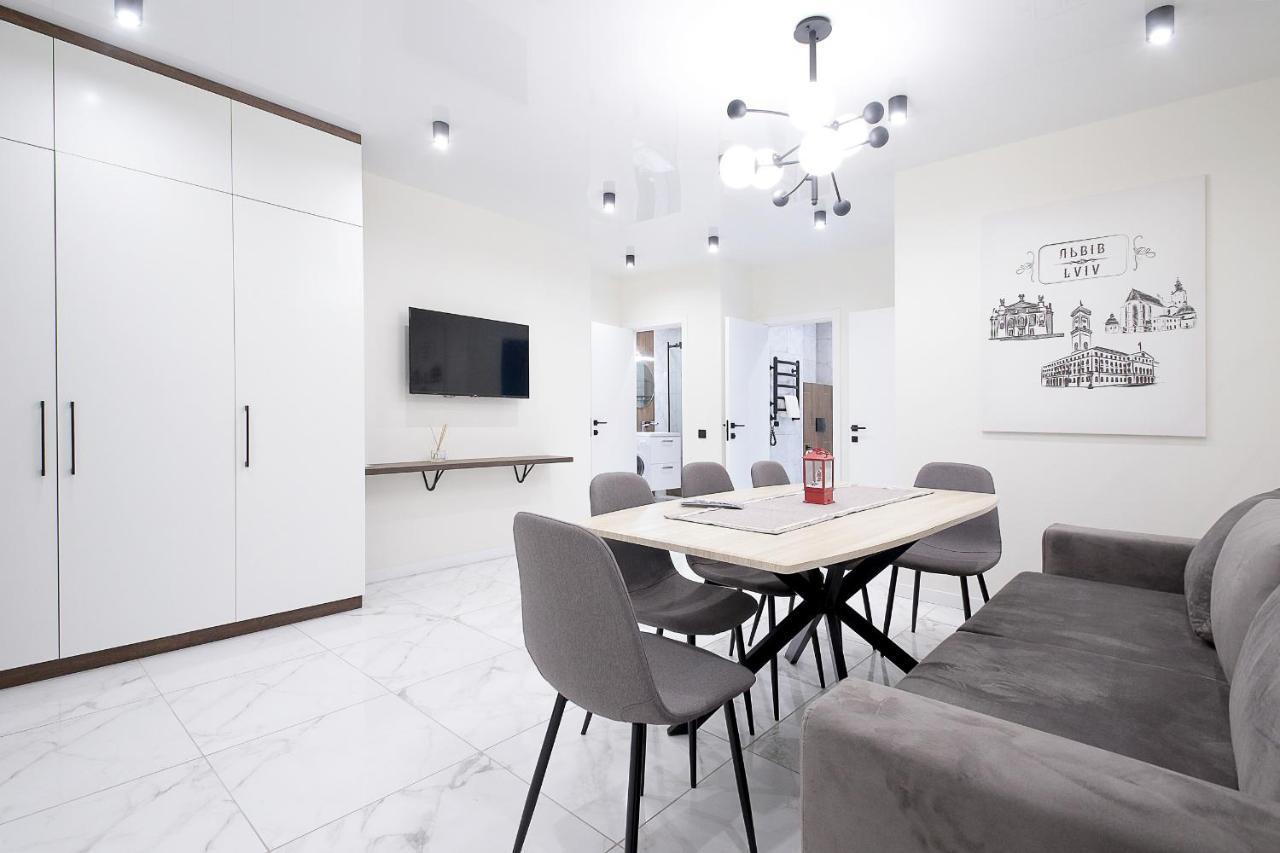 Luxury Nest Lviv Centerアパートメント エクステリア 写真